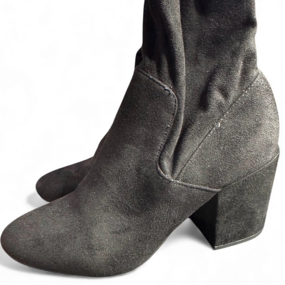 Bar III Womens Gatlin suede Bootie - Size 9 M black - Picture 4 of 6